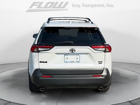 Used 2025 Toyota RAV4 XLE Premium w/ Weather Package AWD/4WD image 8