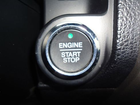 Used 2017 Ford Expedition EL Limited w/ Equipment Group 301A image 22