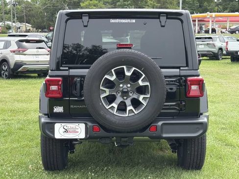 New 2026 Jeep Wrangler Unlimited Sahara w/ Safety Group AWD/4WD image 9