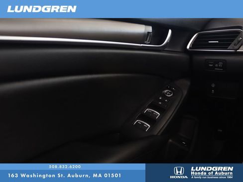 Certified 2019 Honda Accord LX image 25