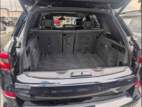 Used 2020 BMW X5 M50i w/ Premium Package image 20