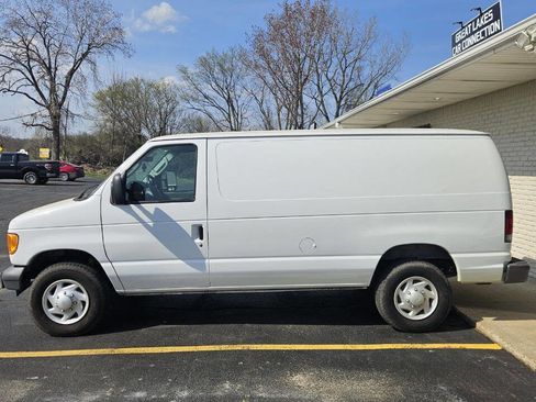 Used 2007 Ford E-350 and Econoline 350 Super Duty RWD image 8