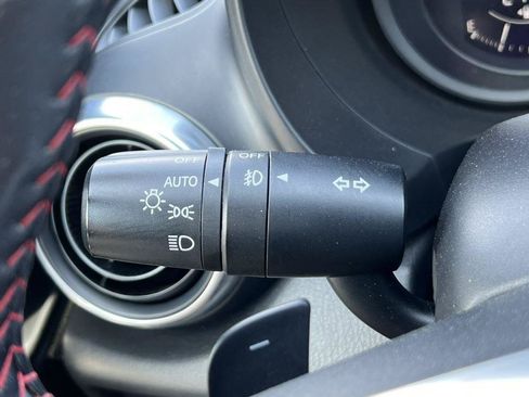 Used 2019 FIAT 124 Spider Abarth w/ Convenience Group RWD image 21