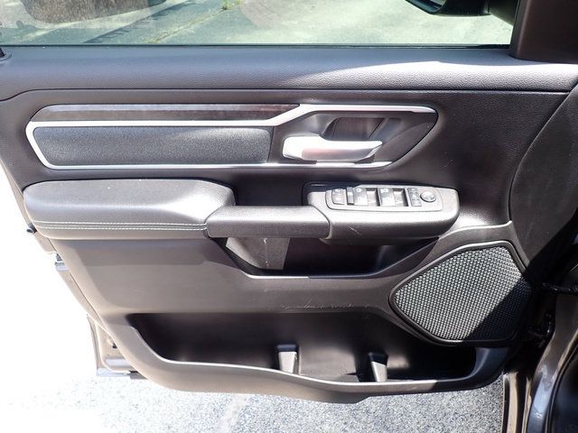 Used 2023 RAM 1500 Big Horn AWD/4WD image 18