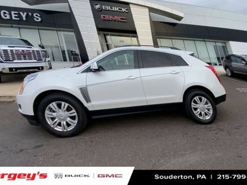 Used 2016 Cadillac SRX FWD image 5