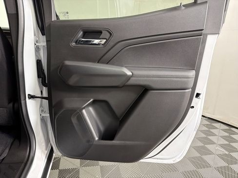 New 2026 GMC Canyon Elevation w/ Convenience Package image 14