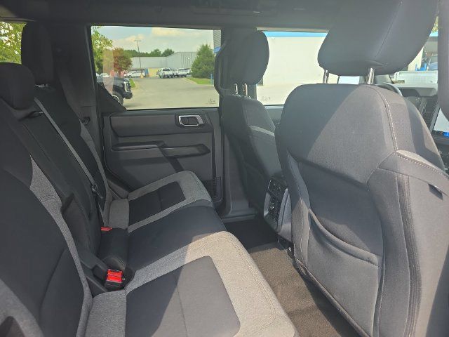 Used 2025 Ford Bronco Big Bend AWD/4WD image 12