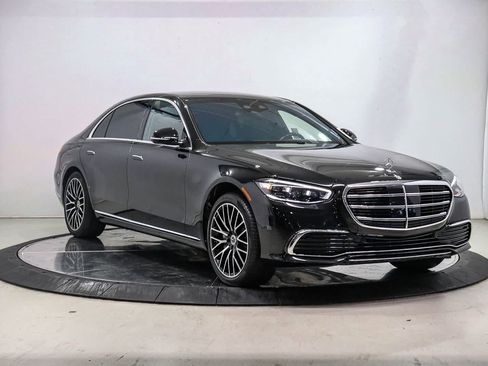 Certified 2026 Mercedes-Benz S 500 4MATIC image 5