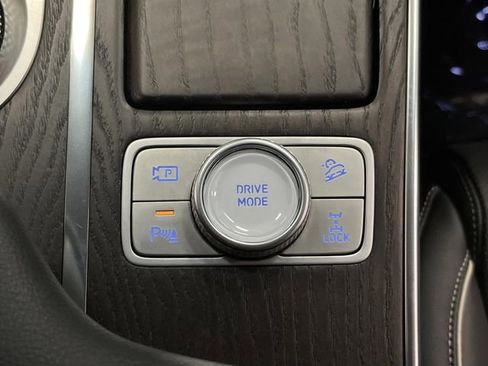 Used 2024 Genesis GV80 3.5T w/ Advanced Package image 26