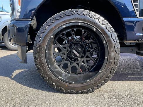 Used 2023 Ford F250 Lariat w/ Sport Appearance Package image 36