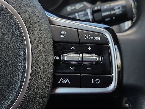 Used 2021 Kia Sorento S AWD/4WD image 19