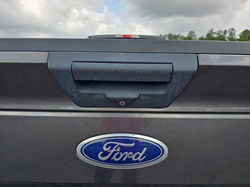 Used 2019 Ford F150 XL w/ Equipment Group 101A Mid RWD image 14