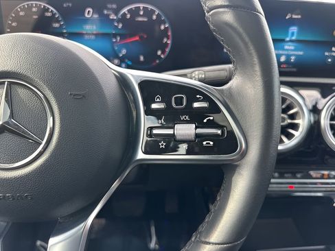 Used 2023 Mercedes-Benz CLA 250 image 16