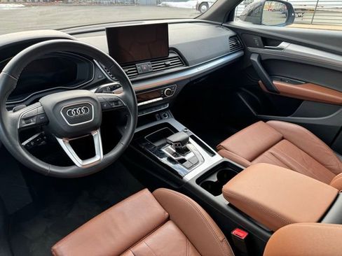 Certified 2023 Audi Q5 2.0T Premium w/ Convenience Package image 21