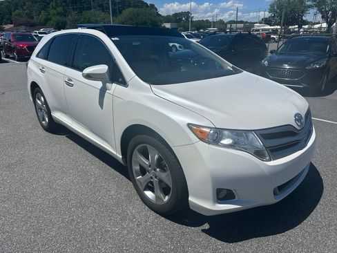 Used 2014 Toyota Venza XLE w/ XLE Premium Package FWD image 1