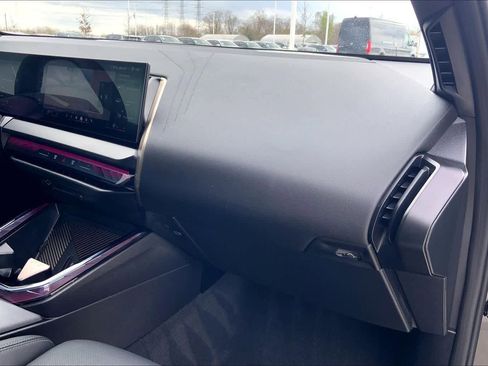 Used 2025 BMW X3 xDrive30i w/ Premium Package image 17