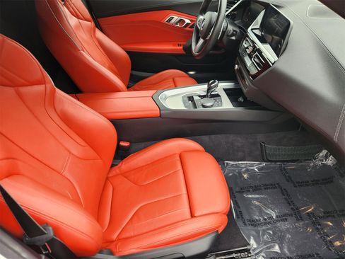 Used 2020 BMW Z4 sDrive30i w/ M Sport Package image 14