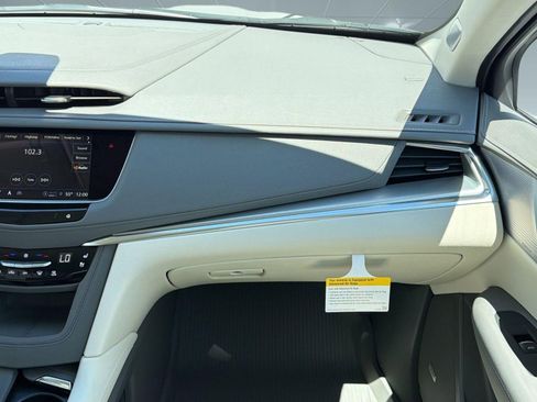 New 2026 Cadillac XT5 Premium Luxury AWD/4WD image 28