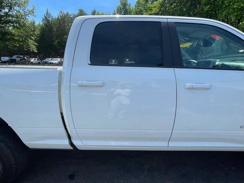Used 2020 RAM 2500 Big Horn w/ Level 1 Equipment Group AWD/4WD image 10
