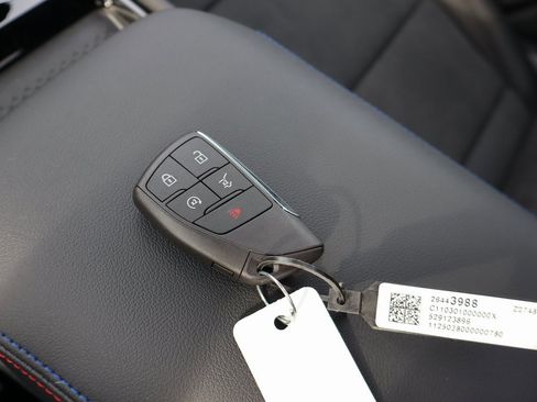 New 2025 Chevrolet Blazer EV RS image 34