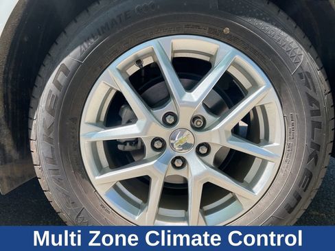 Certified 2022 Chevrolet Equinox LT FWD image 9