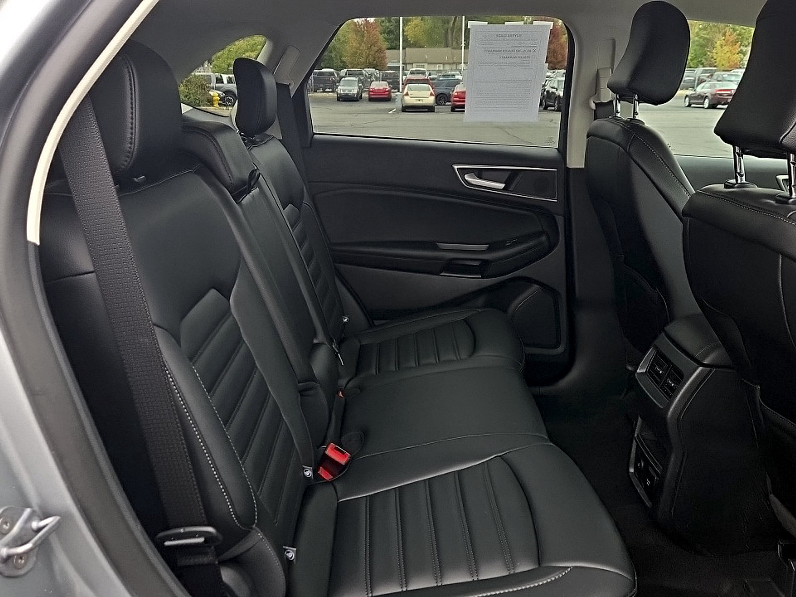 Used 2024 Ford Edge SEL w/ Convenience Package AWD/4WD image 22