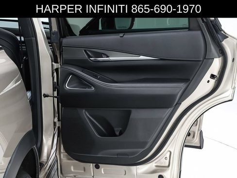 Used 2023 INFINITI QX60 Luxe w/ Vision Package AWD/4WD image 31