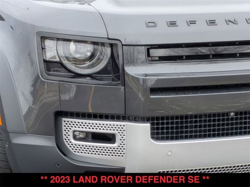 Used 2023 Land Rover Defender 110 SE image 9
