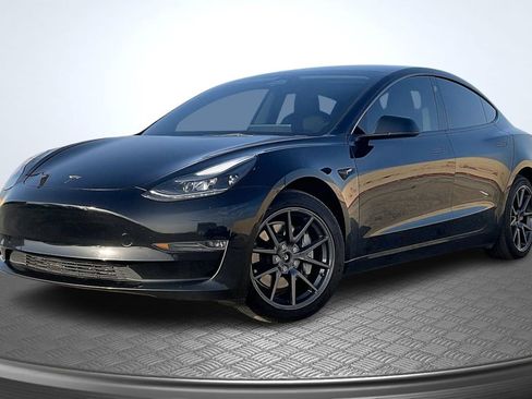 Used 2022 Tesla Model 3 Long Range AWD/4WD image 11