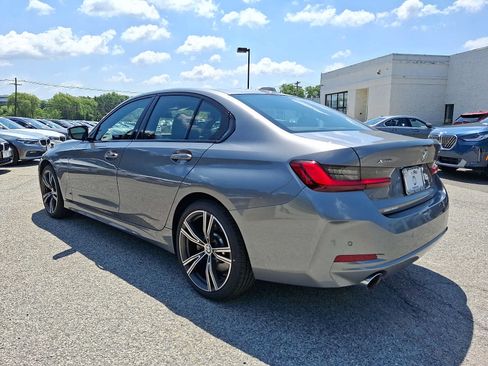 Used 2023 BMW 330i xDrive Sedan w/ Convenience Package AWD/4WD image 4