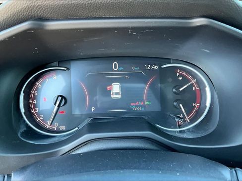 Used 2023 Toyota RAV4 XLE image 22