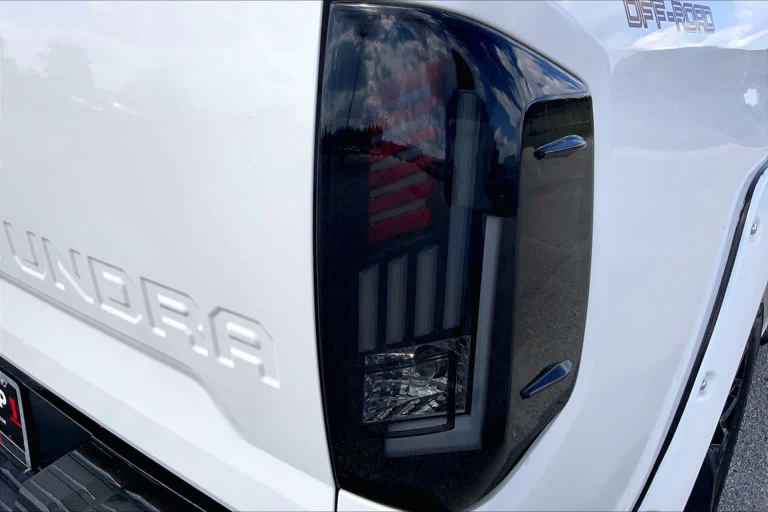 Used 2020 Toyota Tundra SR5 w/ SR5 Upgrade Package RWD image 30