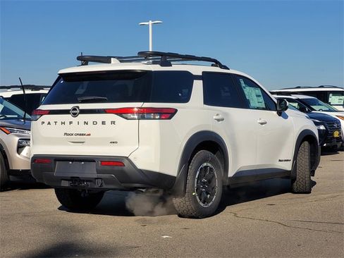 New 2025 Nissan Pathfinder Rock Creek image 4