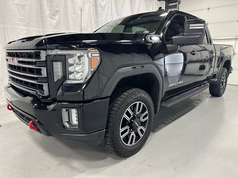 Used 2022 GMC Sierra 2500 AT4 image 3