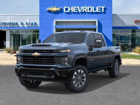 New 2026 Chevrolet Silverado 2500 Custom image 30