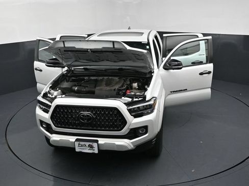 Used 2023 Toyota Tacoma Limited w/ Nightshade Package AWD/4WD image 25