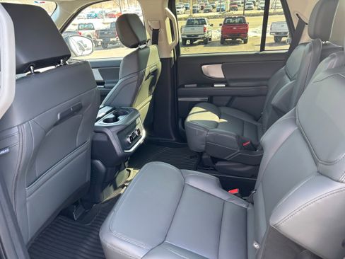 New 2026 Ford Expedition Active AWD/4WD image 10