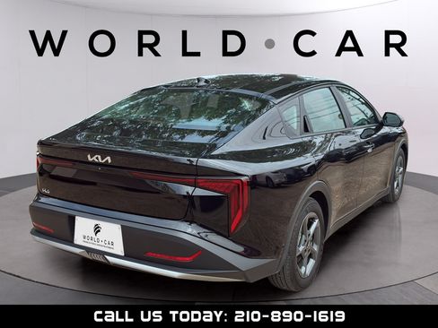 Used 2025 Kia K4 FWD image 17