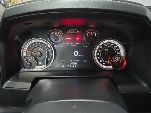 Used 2018 RAM 1500 Sport w/ Sport Premium Group image 21
