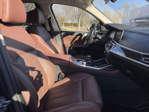 Used 2019 BMW X7 xDrive40i w/ Premium Package image 12
