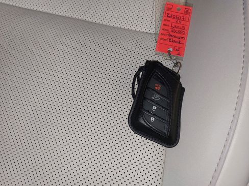 Used 2024 Lexus RX 350 Premium image 38