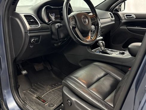 Used 2020 Jeep Grand Cherokee Limited AWD/4WD image 10