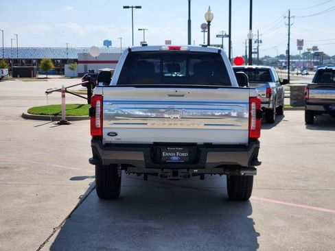 New 2026 Ford F250 King Ranch w/ FX4 Off-Road Package image 6