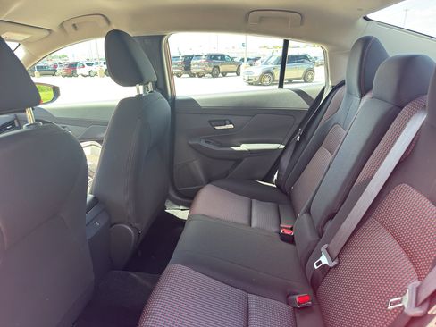 New 2026 Nissan Sentra SR FWD image 32