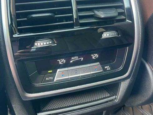 Used 2020 BMW X5 M50i w/ Executive Package image 18