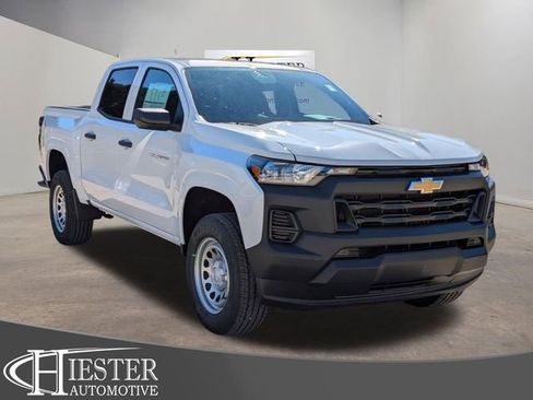 New 2026 Chevrolet Colorado W/T RWD image 1