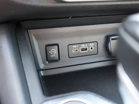 Used 2024 Nissan Sentra SR FWD image 27