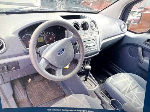 Used 2013 Ford Transit Connect XLT image 5