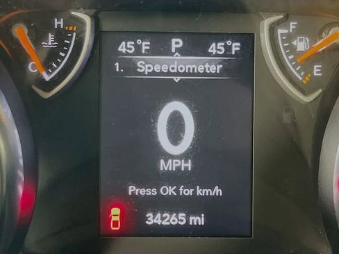 Used 2022 Jeep Gladiator Sport image 13