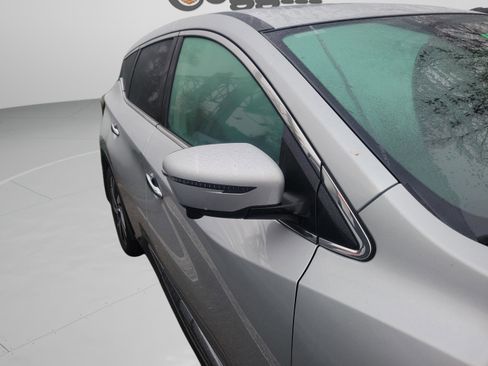 Used 2022 Nissan Murano SL w/ SL Moonroof Package image 12